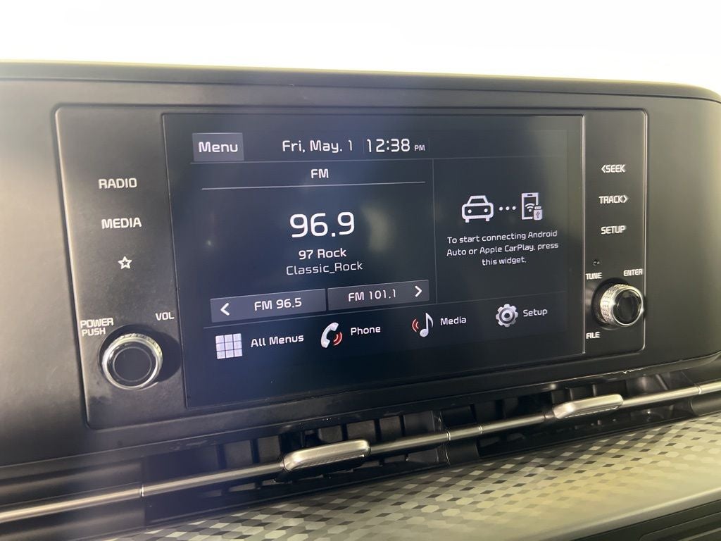 2024 Kia Carnival LX