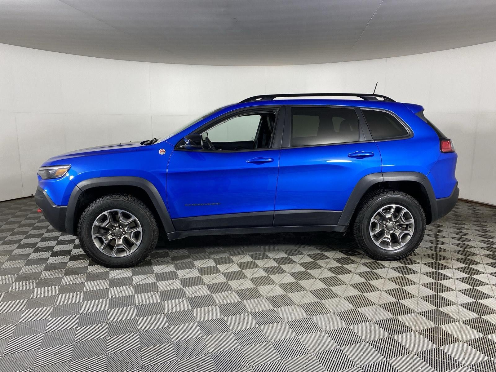 2022 Jeep Cherokee Trailhawk