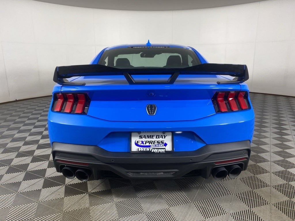 2024 Ford Mustang Dark Horse