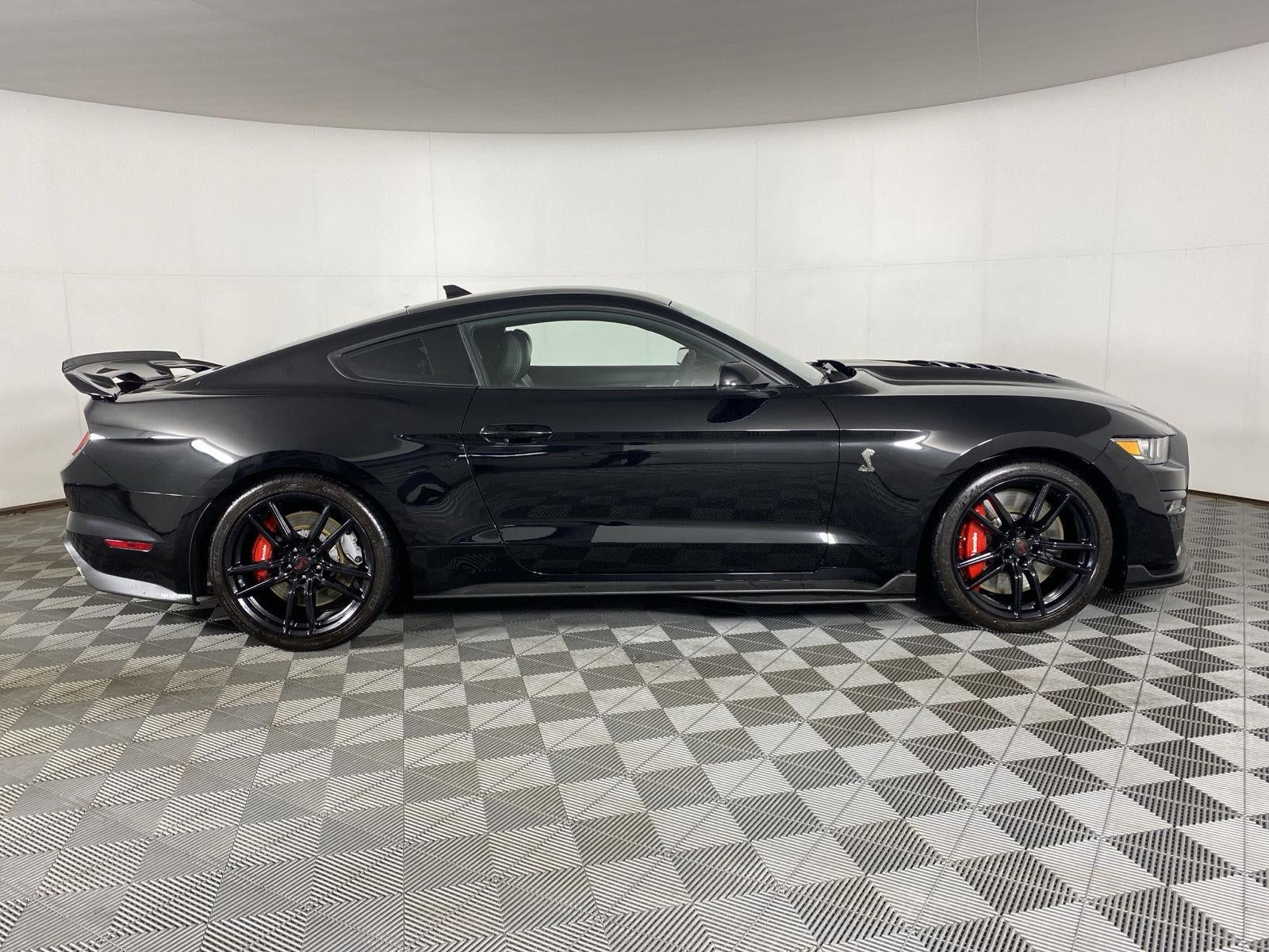 2021 Ford Mustang Base