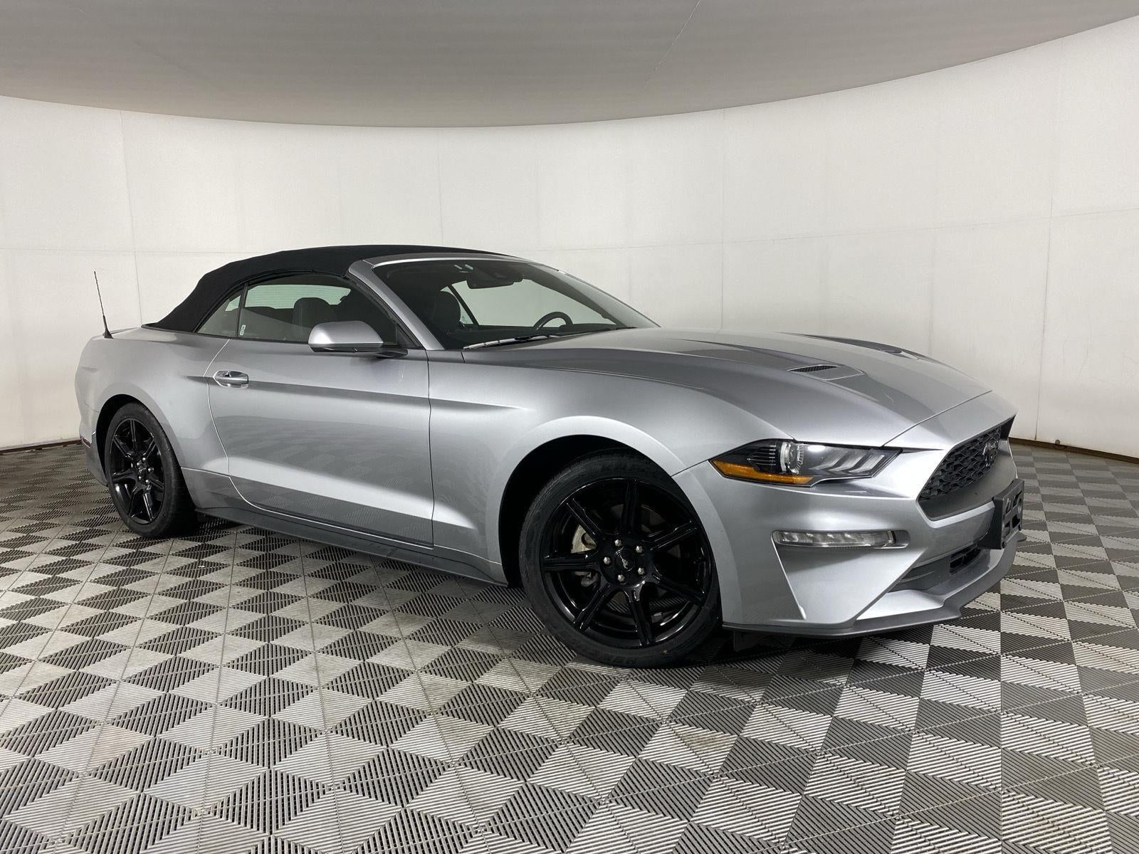 2020 Ford Mustang EcoBoost