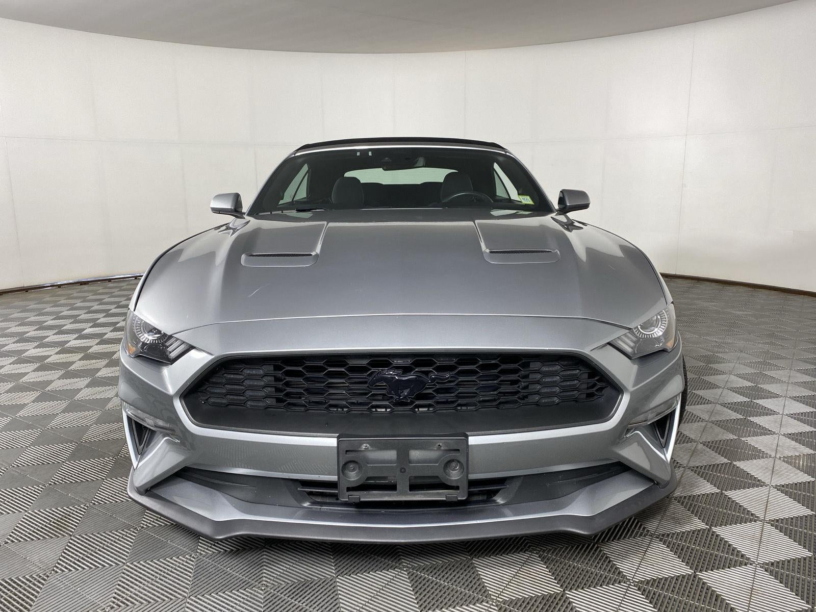 2020 Ford Mustang EcoBoost