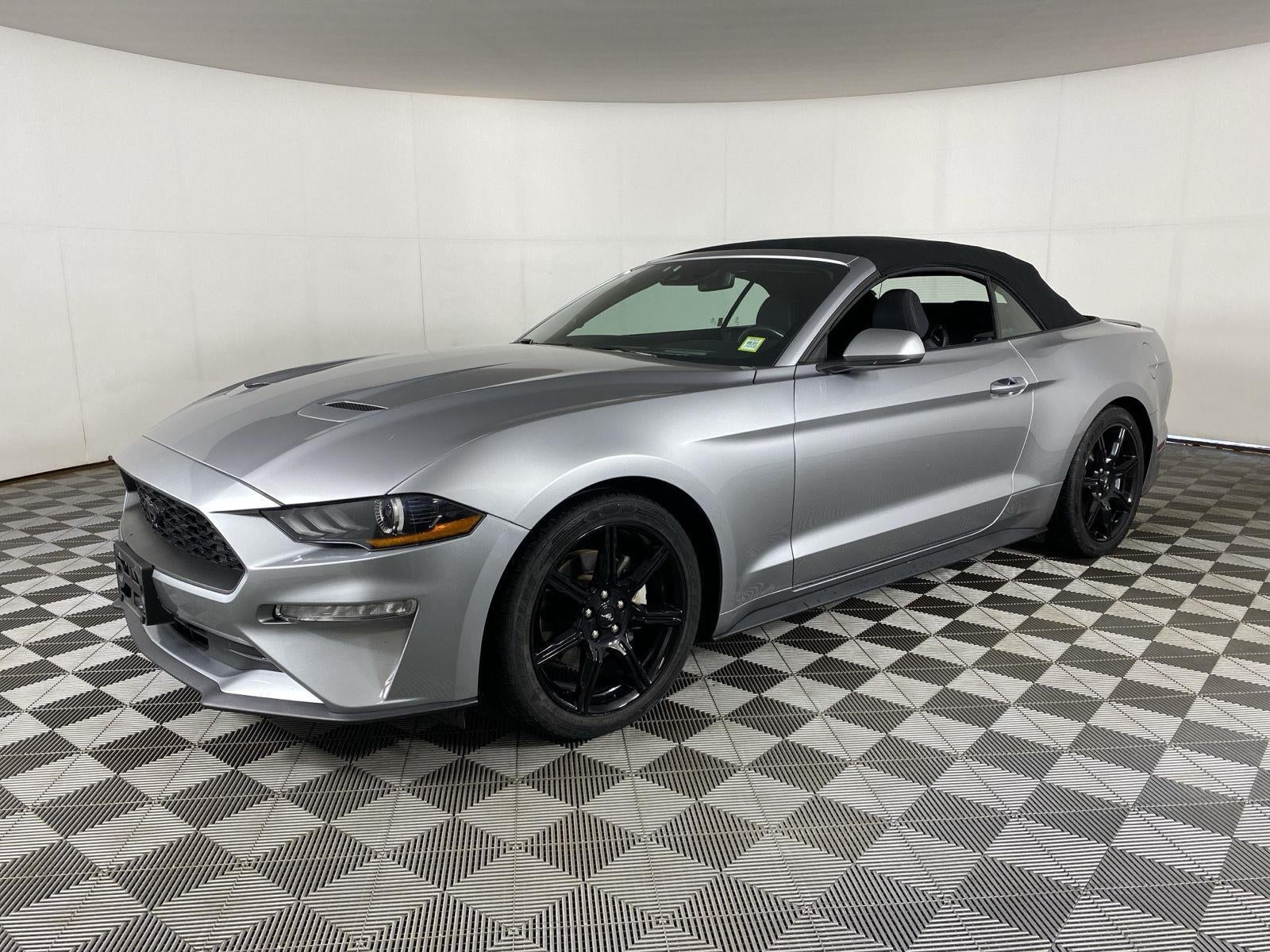 2020 Ford Mustang EcoBoost