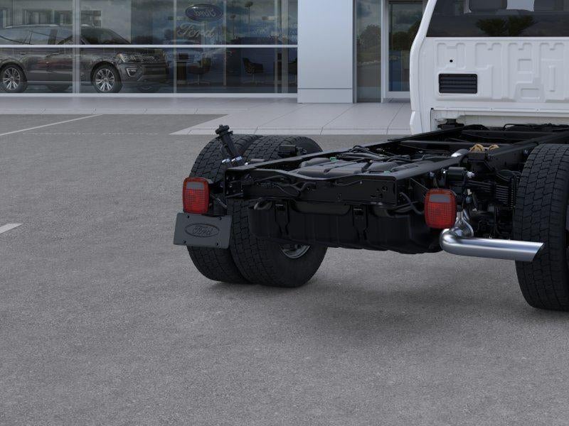 2026 Ford Super Duty F-550 DRW XL