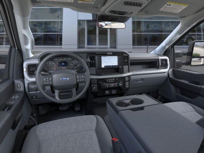 2026 Ford Super Duty F-550 DRW XL