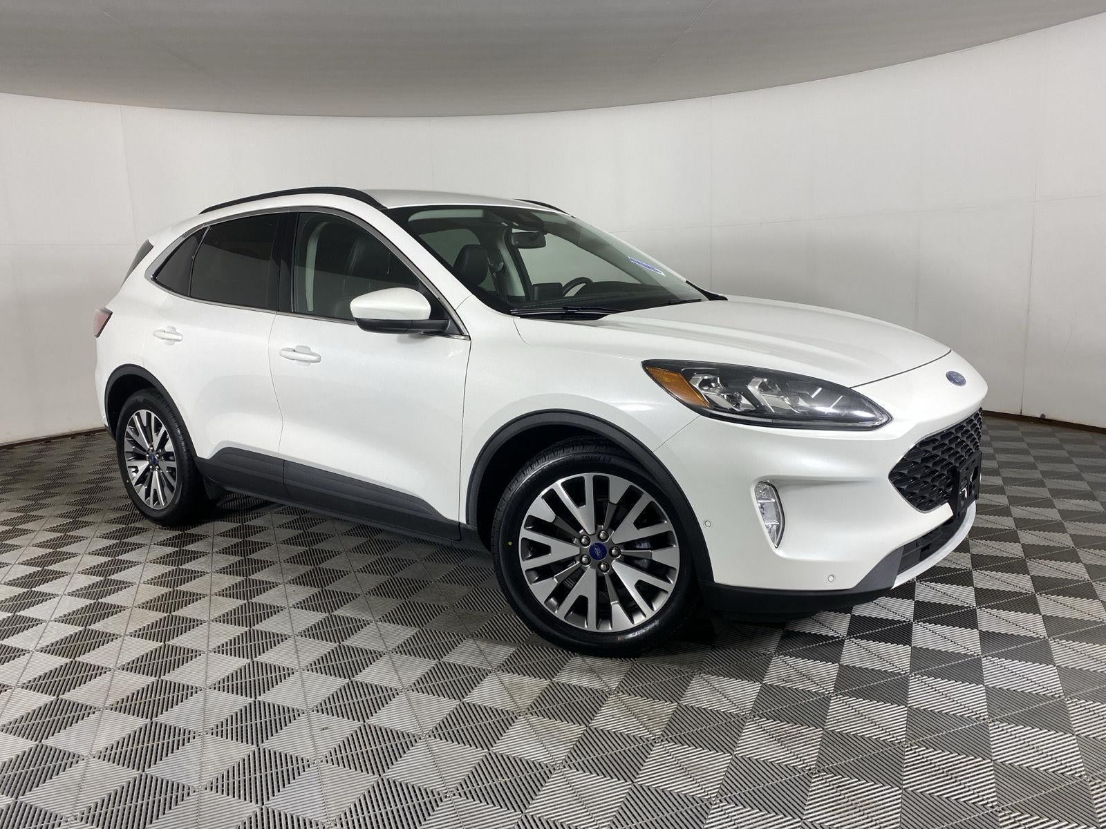 2021 Ford Escape Hybrid Titanium