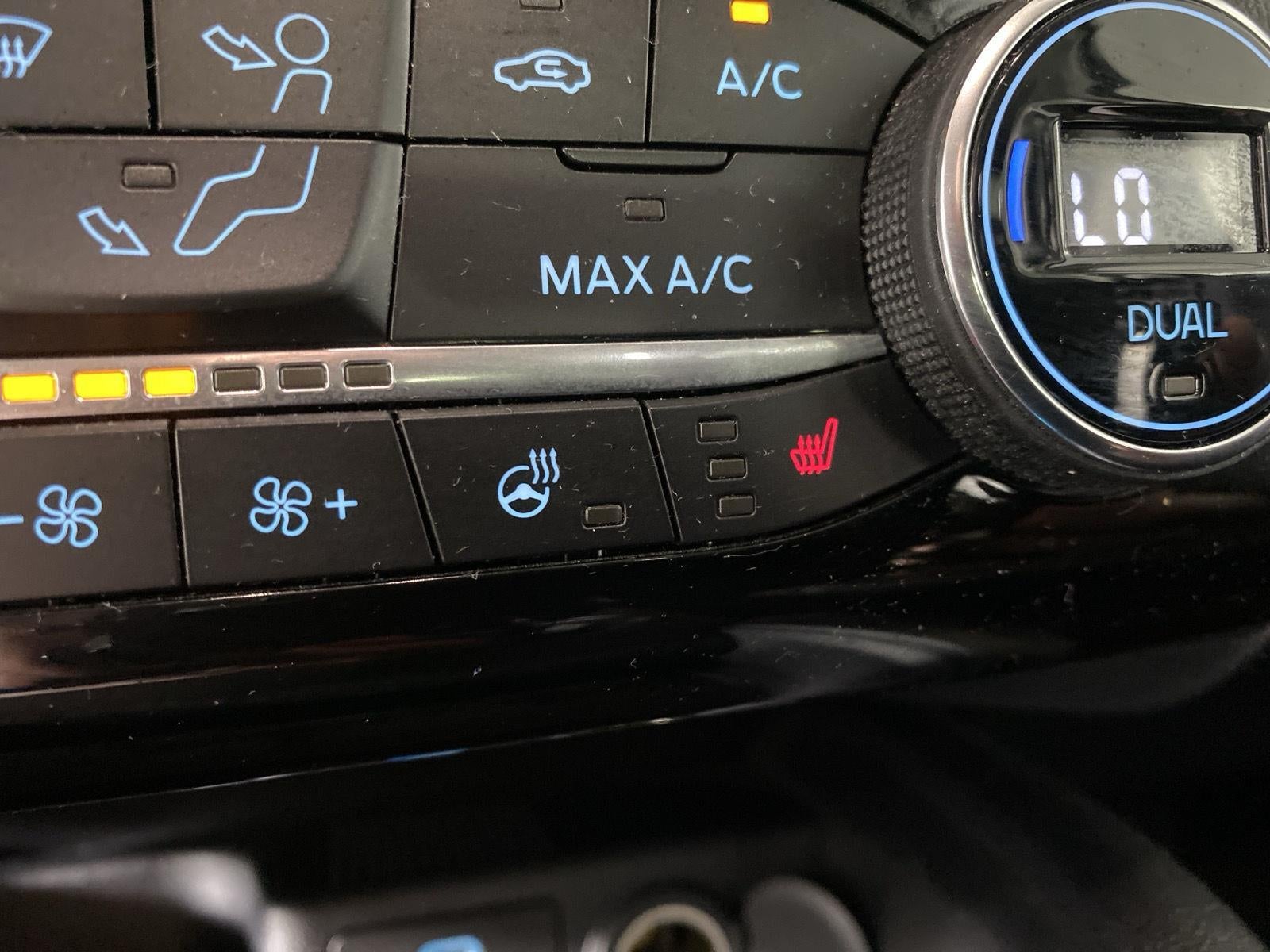 2021 Ford Escape Hybrid Titanium