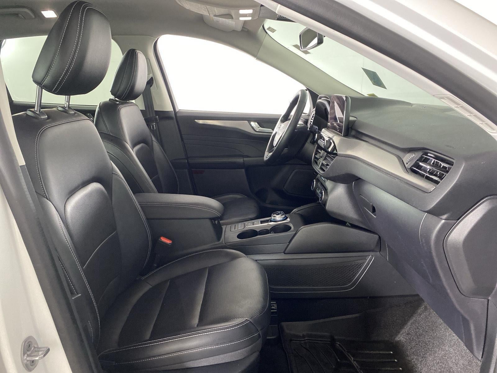 2021 Ford Escape Hybrid Titanium