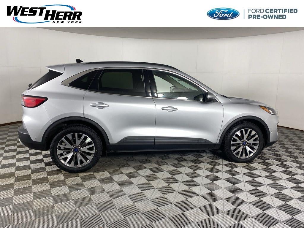 2020 Ford Escape Hybrid Titanium