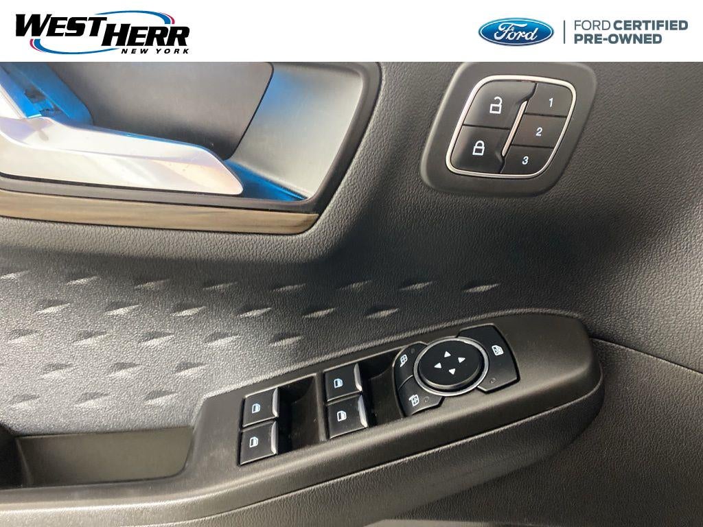 2020 Ford Escape Hybrid Titanium