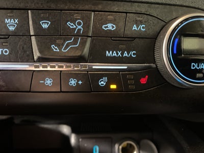 2020 Ford Escape Titanium Hybrid