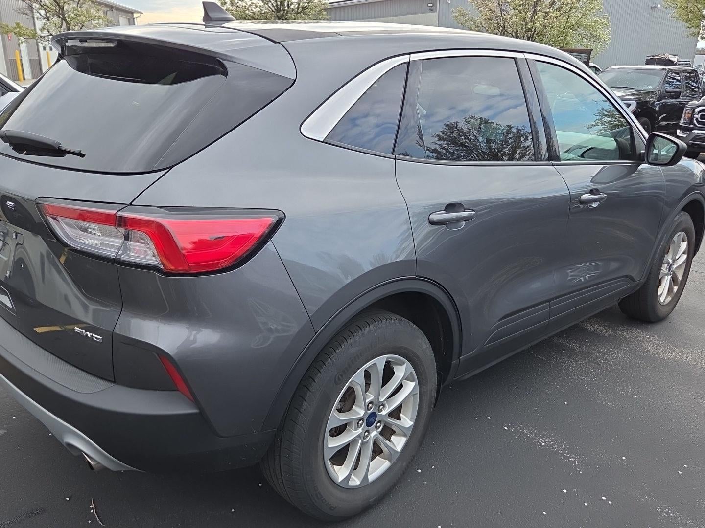 2022 Ford Escape SE