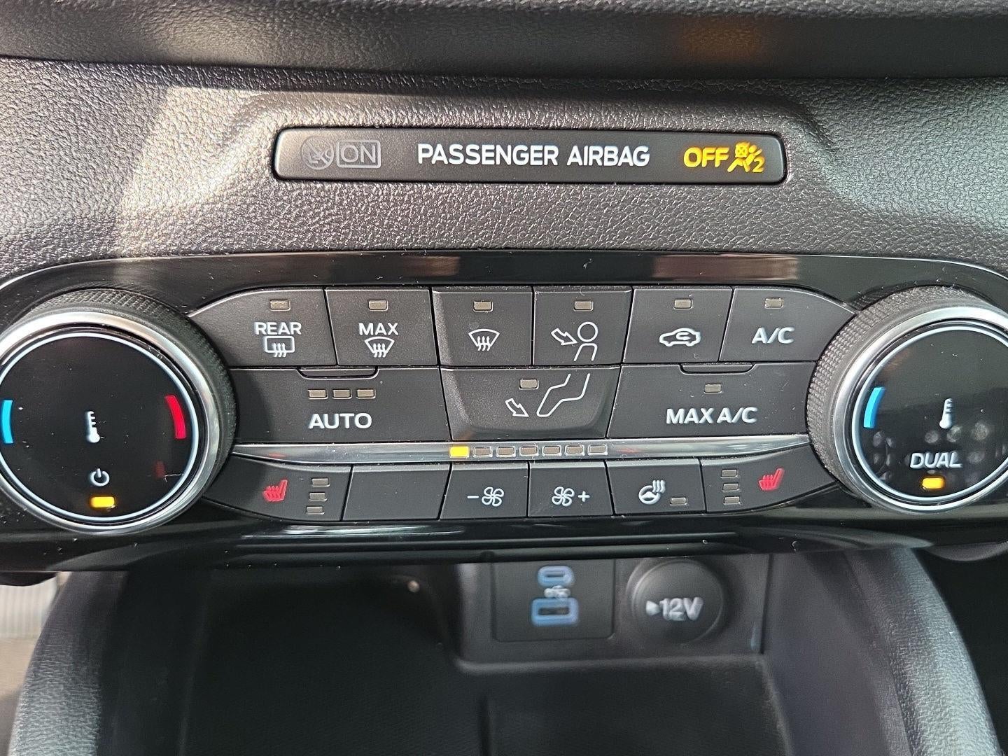 2022 Ford Escape SE
