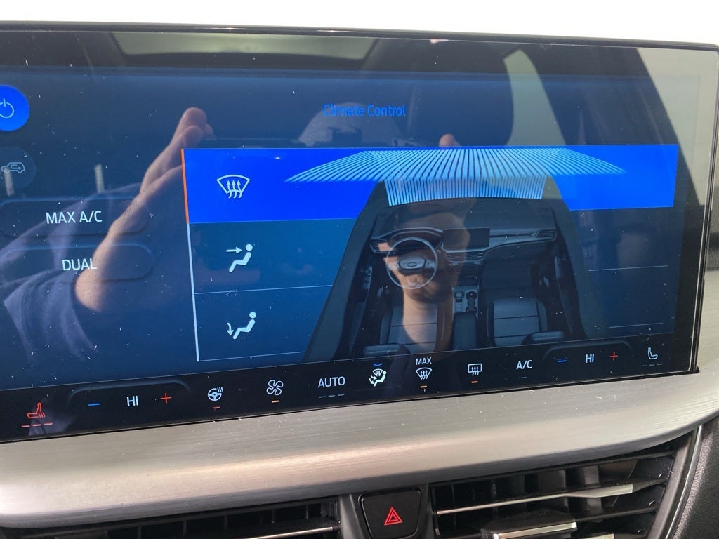 2025 Ford Escape Platinum