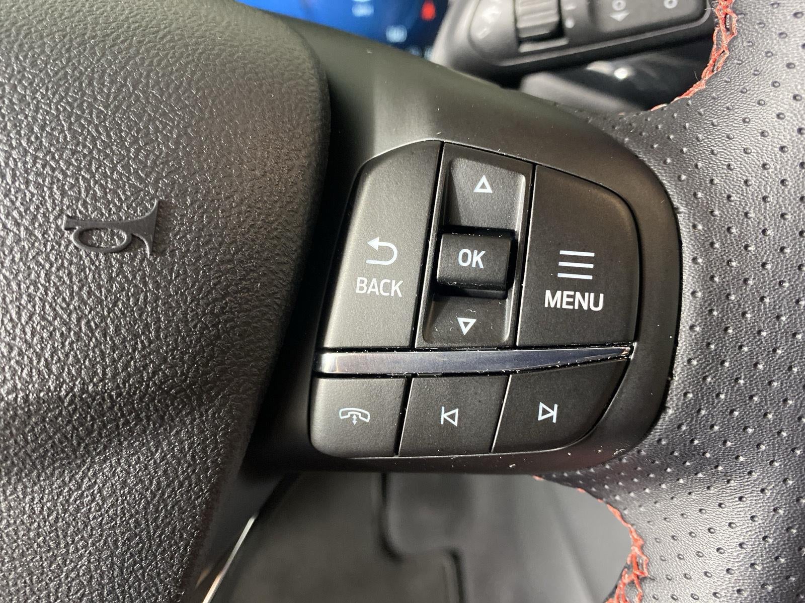 2025 Ford Escape Hybrid ST-Line Select