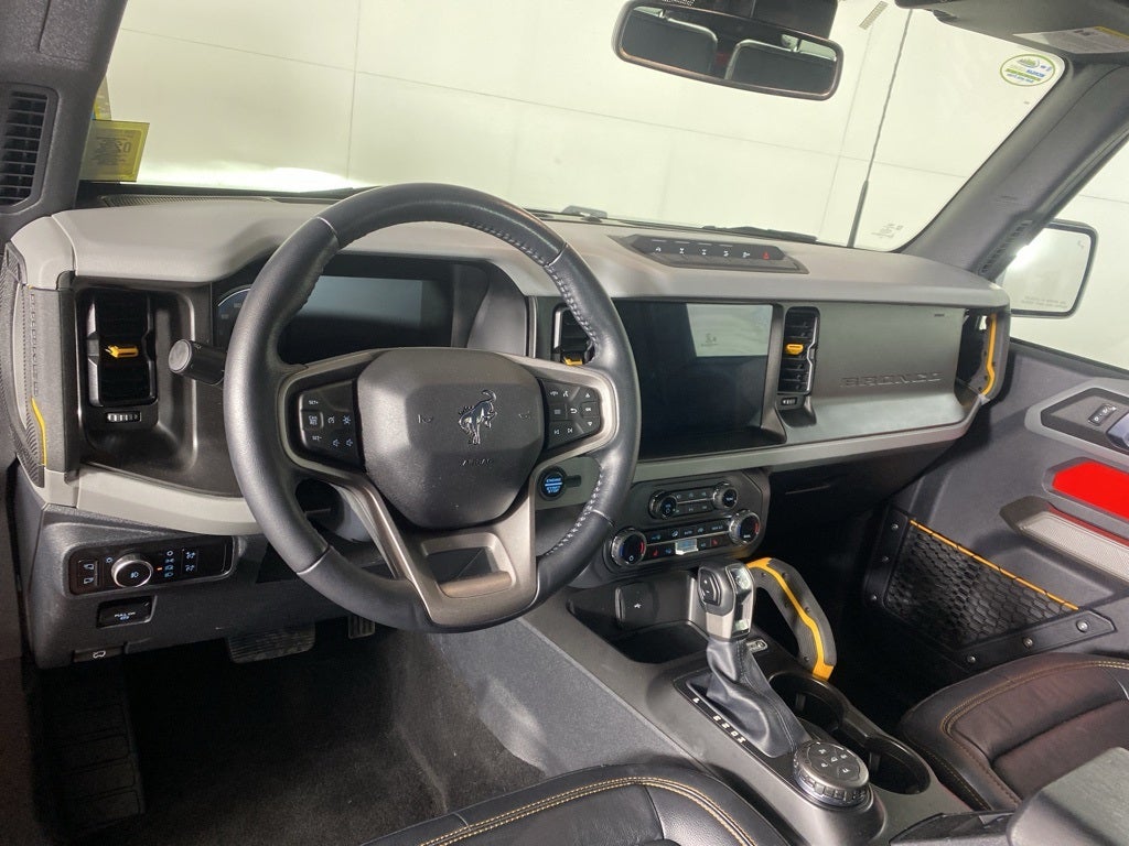 2023 Ford Bronco Base