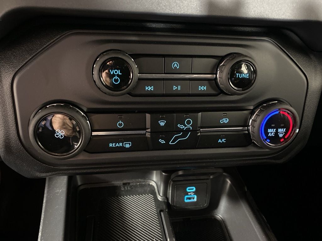 2025 Ford Bronco Base