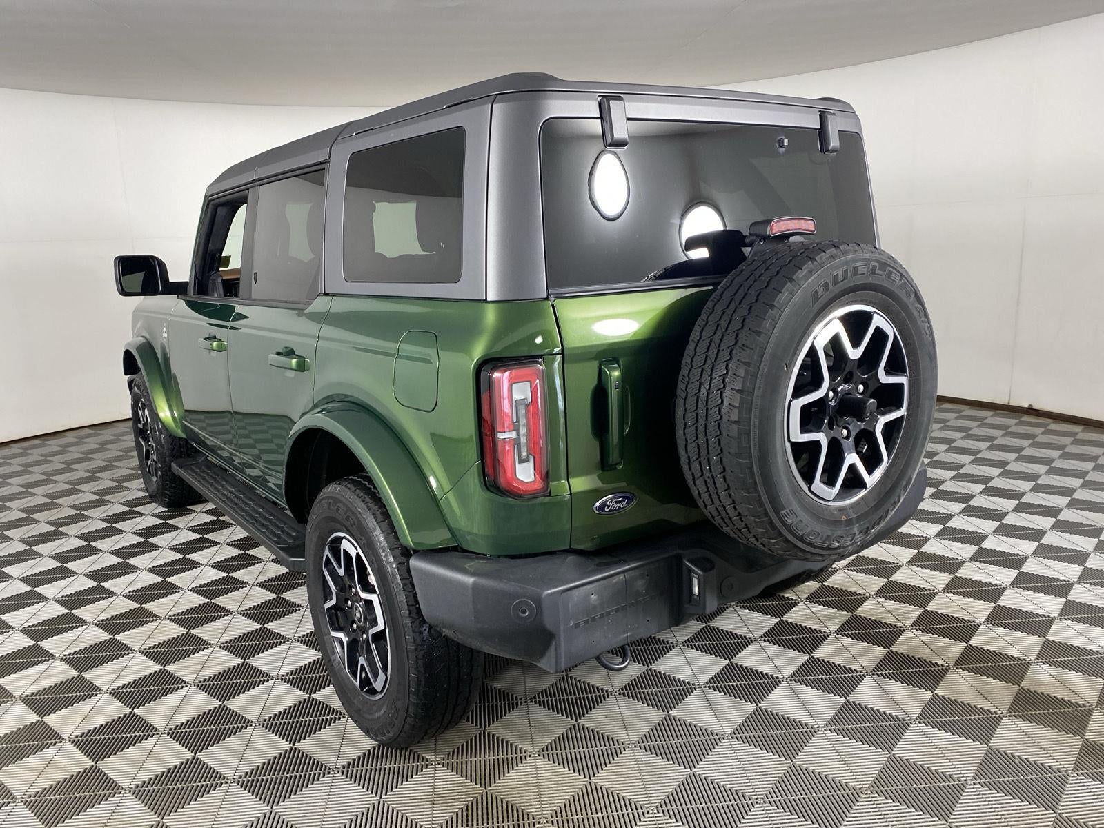 2024 Ford Bronco Outer Banks