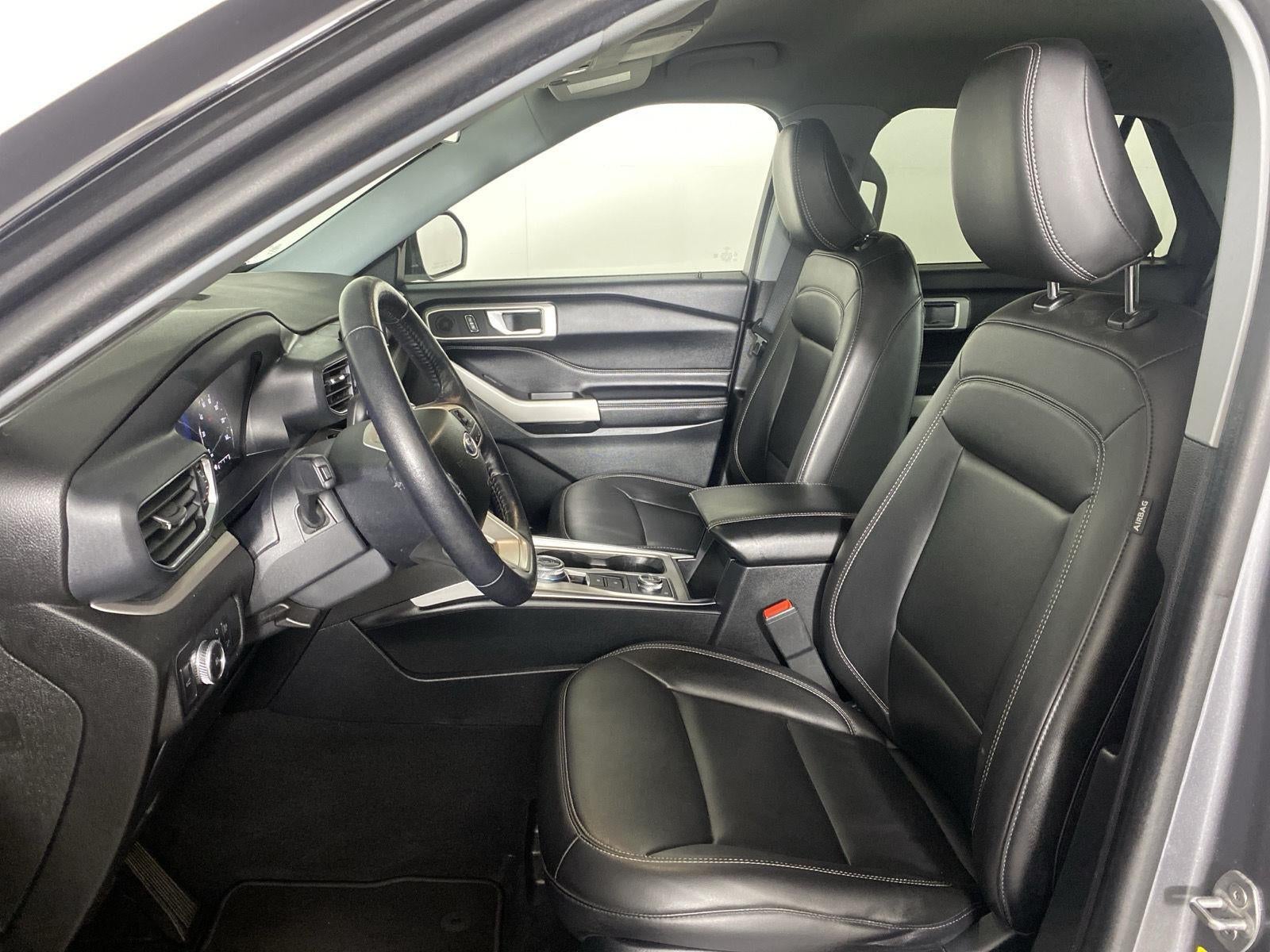 2022 Ford Explorer Base