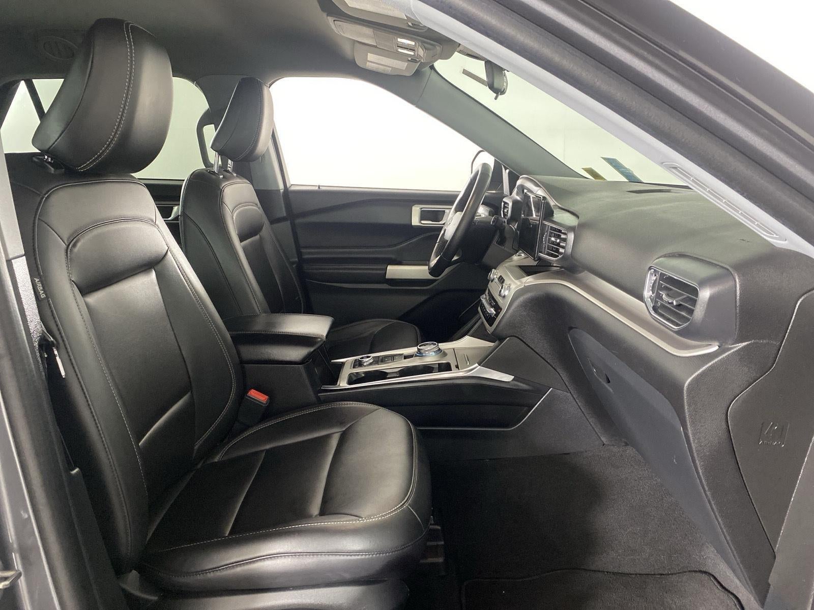 2022 Ford Explorer Base