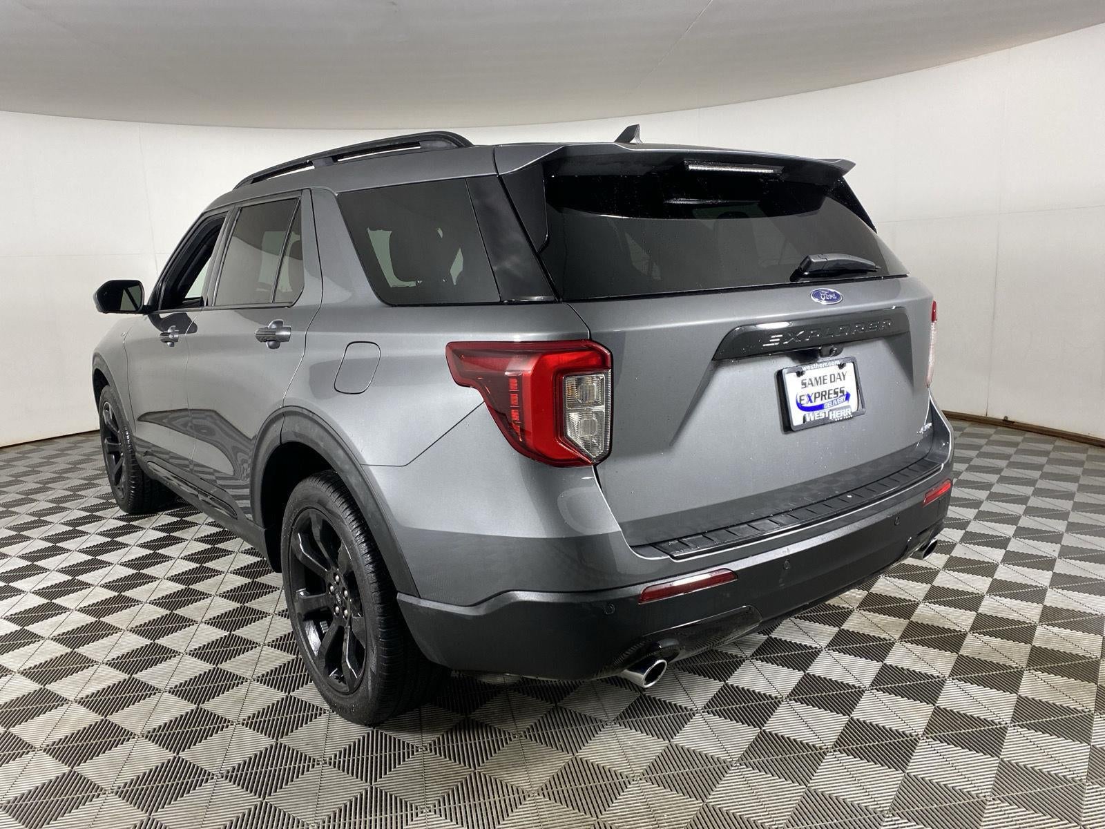 2023 Ford Explorer ST-Line