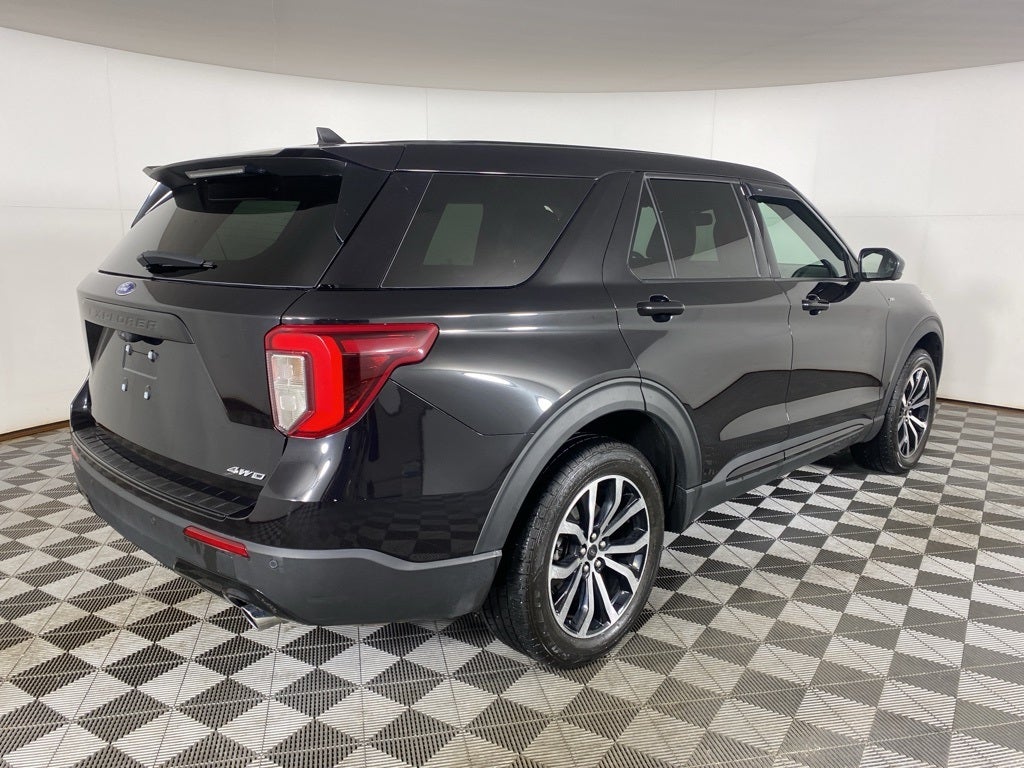 2022 Ford Explorer ST-Line