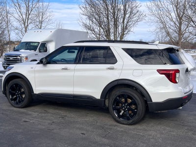 2023 Ford Explorer ST-Line