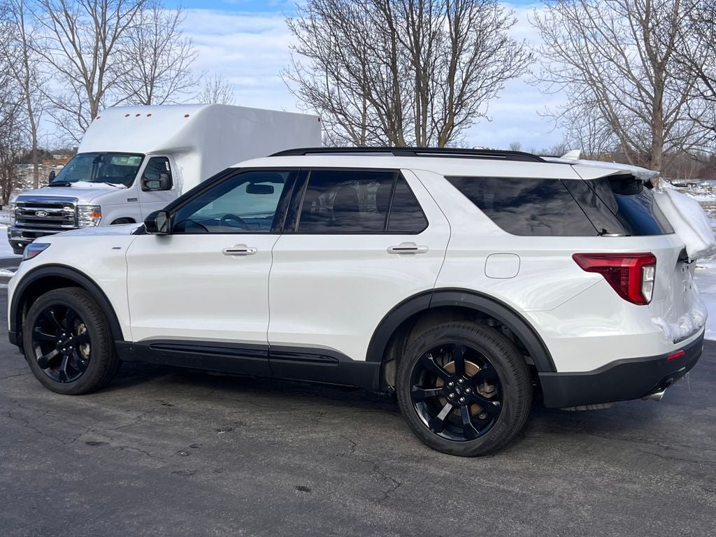 2023 Ford Explorer ST-Line