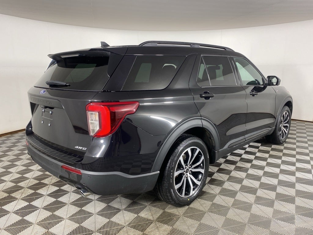 2023 Ford Explorer ST-Line
