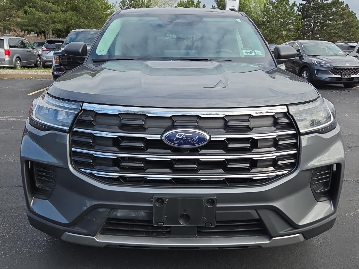 2025 Ford Explorer Active