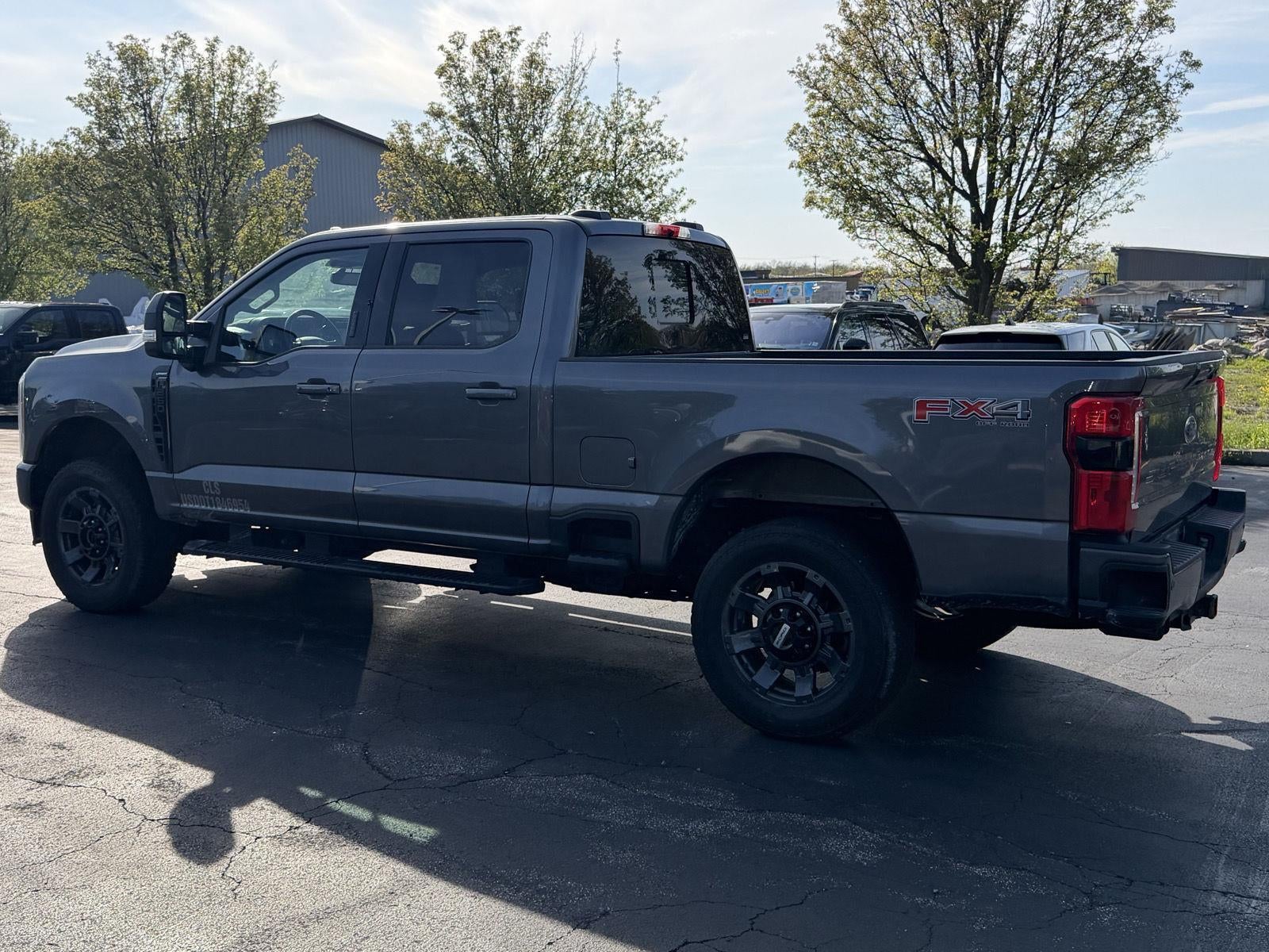 2023 Ford Super Duty F-250 Lariat