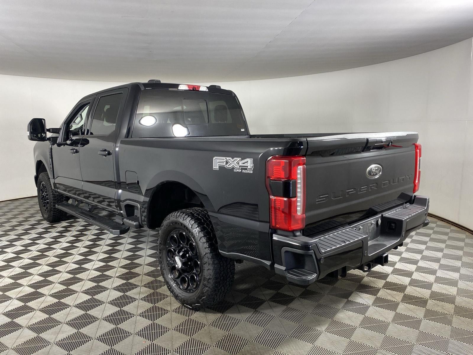 2024 Ford Super Duty F-250 Srw LARIAT