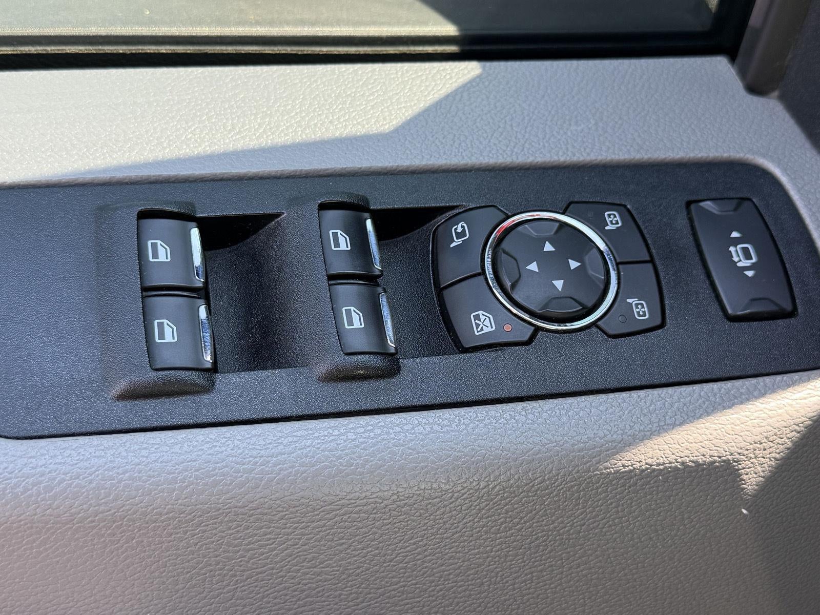 2020 Ford Super Duty F-350 XLT