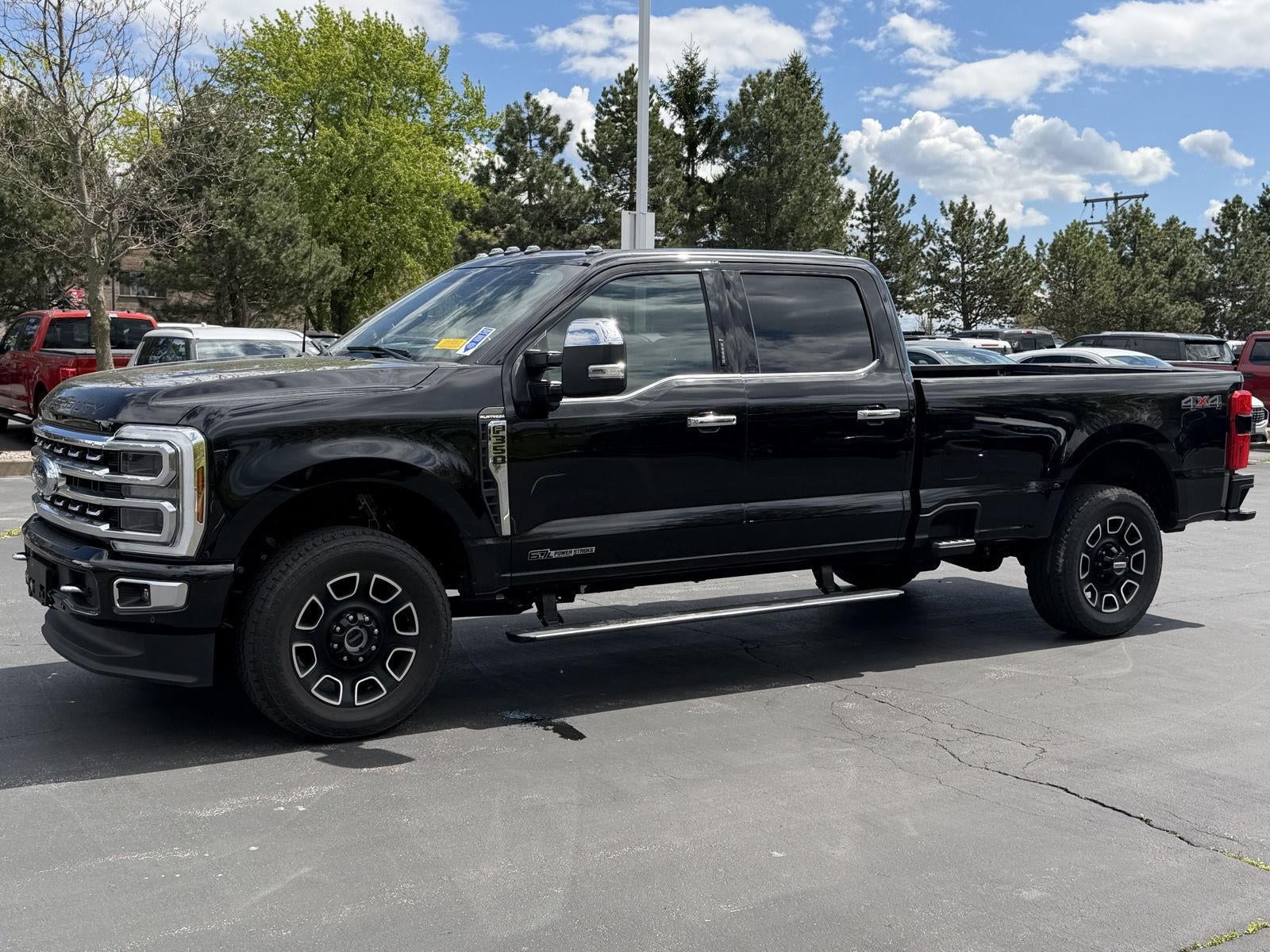 2024 Ford Super Duty F-350 SRW Platinum