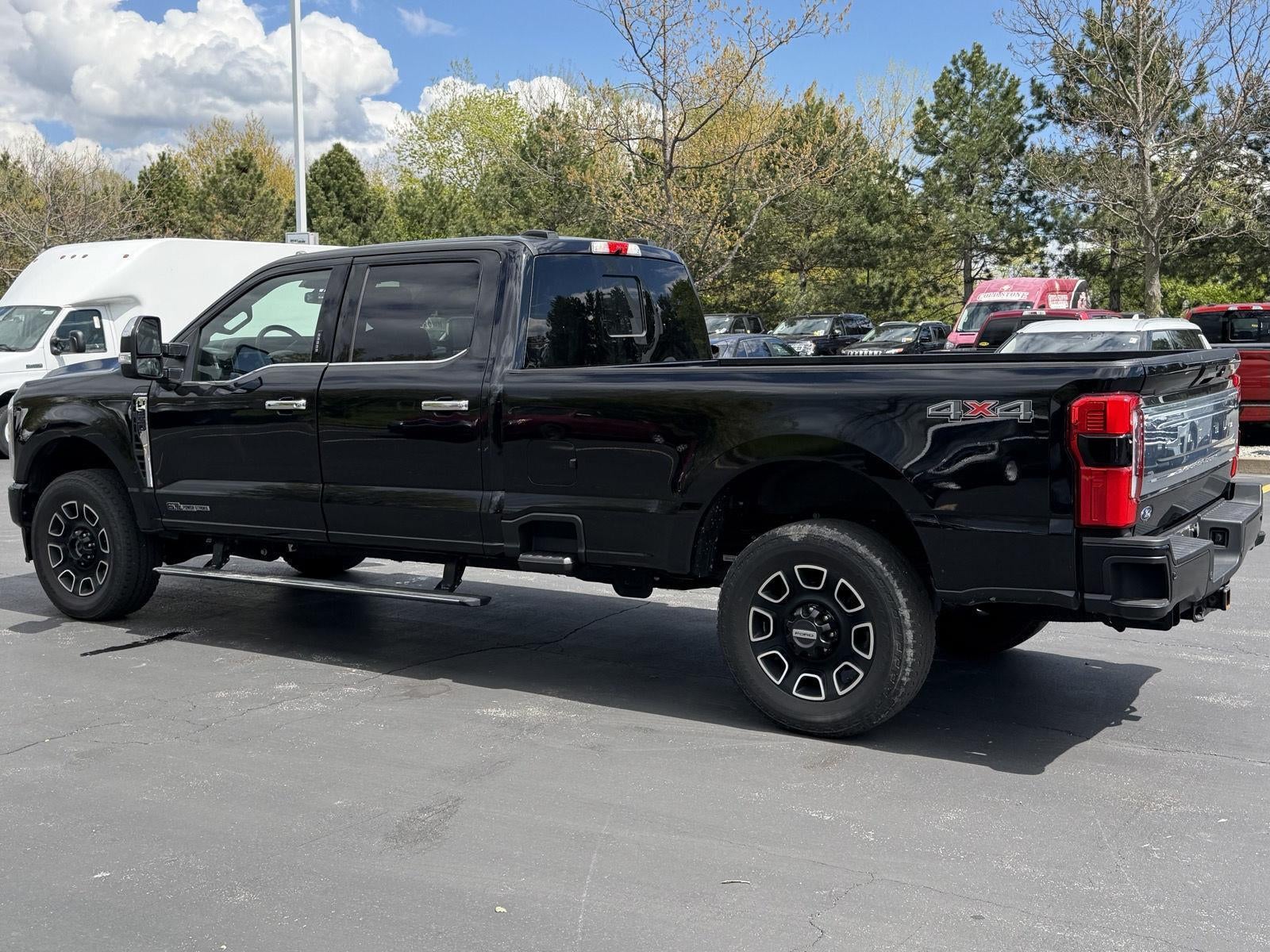 2024 Ford Super Duty F-350 SRW Platinum