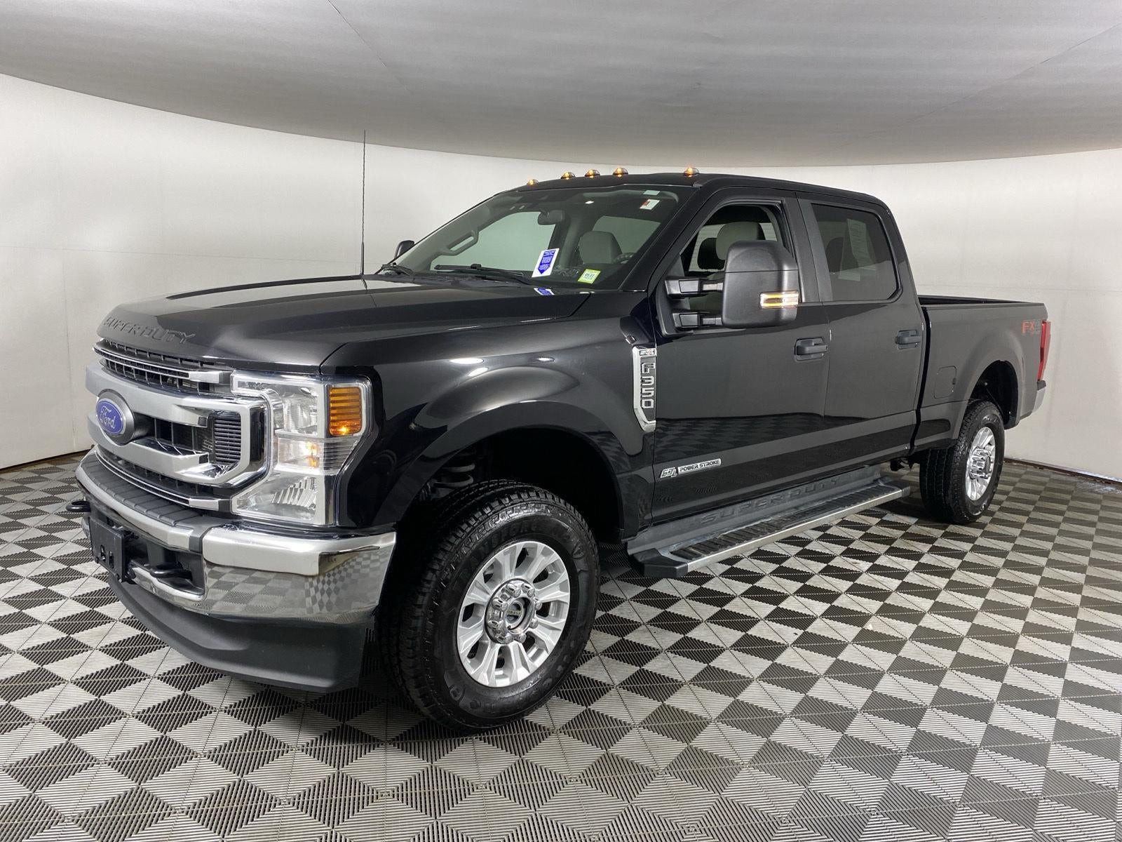 2022 Ford Super Duty F-350 SRW XL