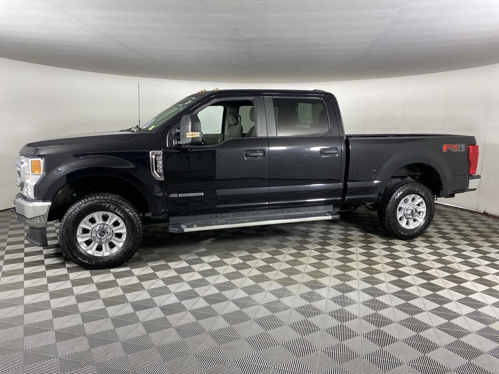 2022 Ford Super Duty F-350 SRW XL
