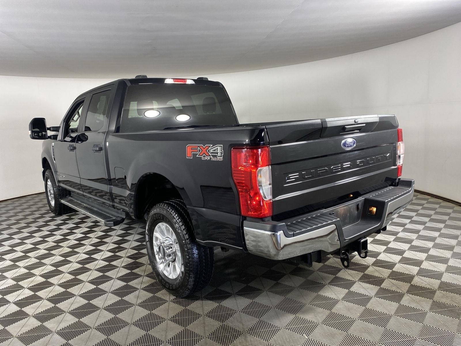2022 Ford Super Duty F-350 SRW XL