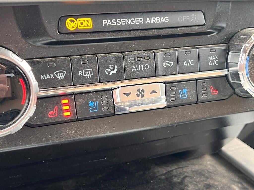 2022 Ford F-350SD Lariat