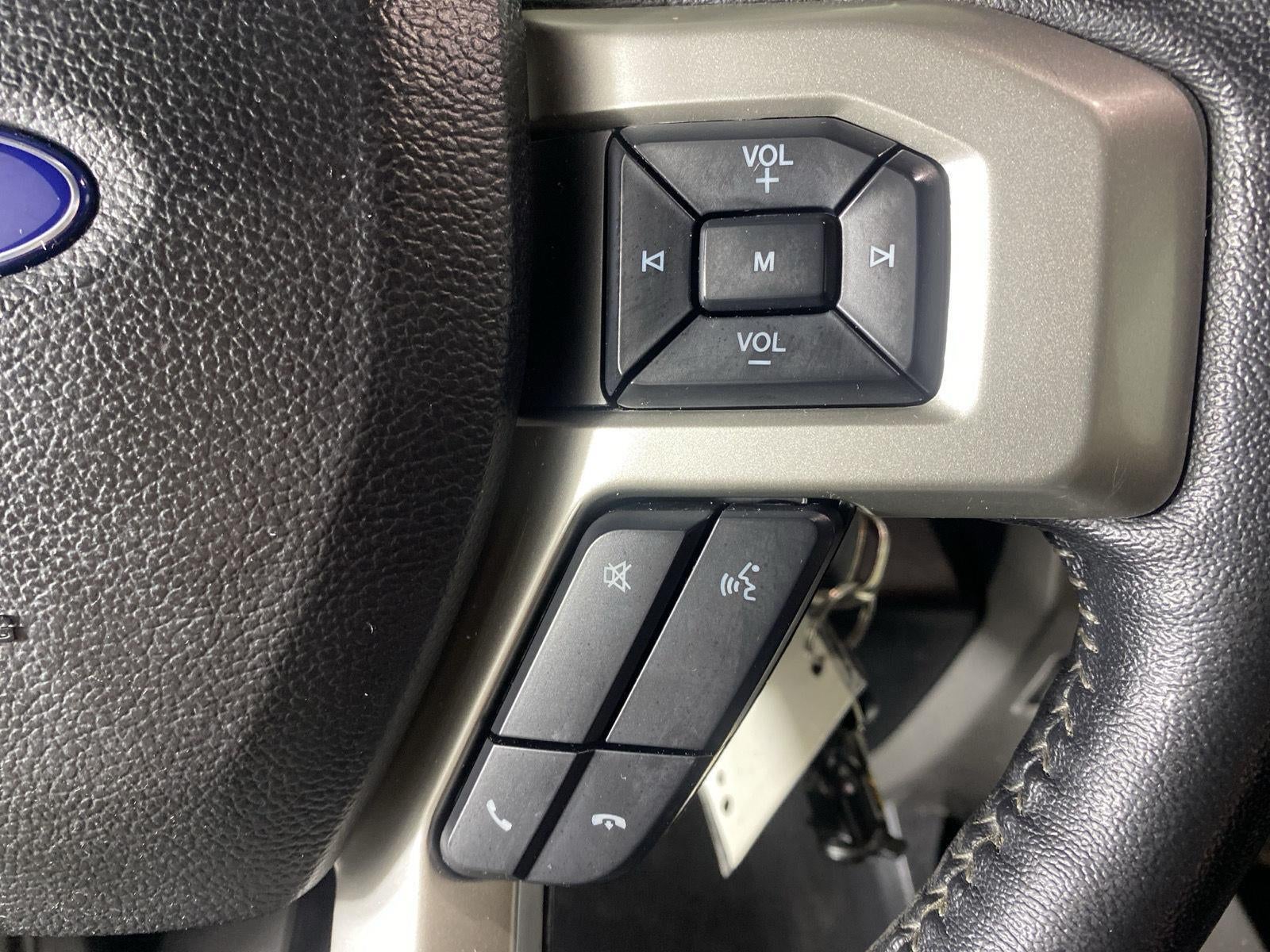 2020 Ford Super Duty F-350 DRW Lariat