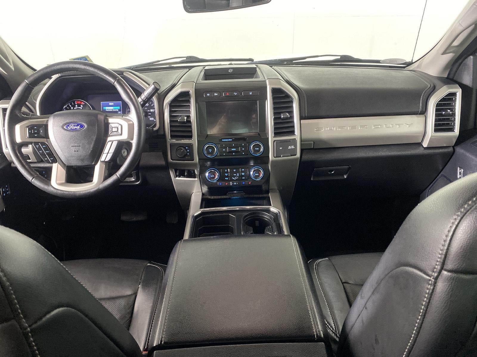 2020 Ford Super Duty F-350 DRW Lariat