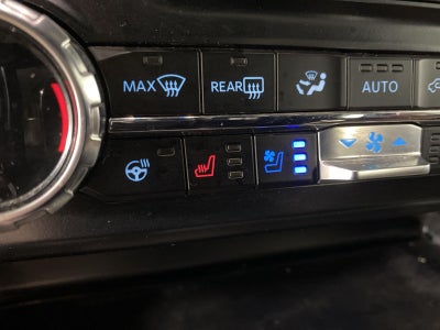2024 Ford Super Duty F-450 DRW LARIAT