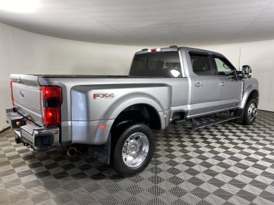 2024 Ford Super Duty F-450 DRW LARIAT