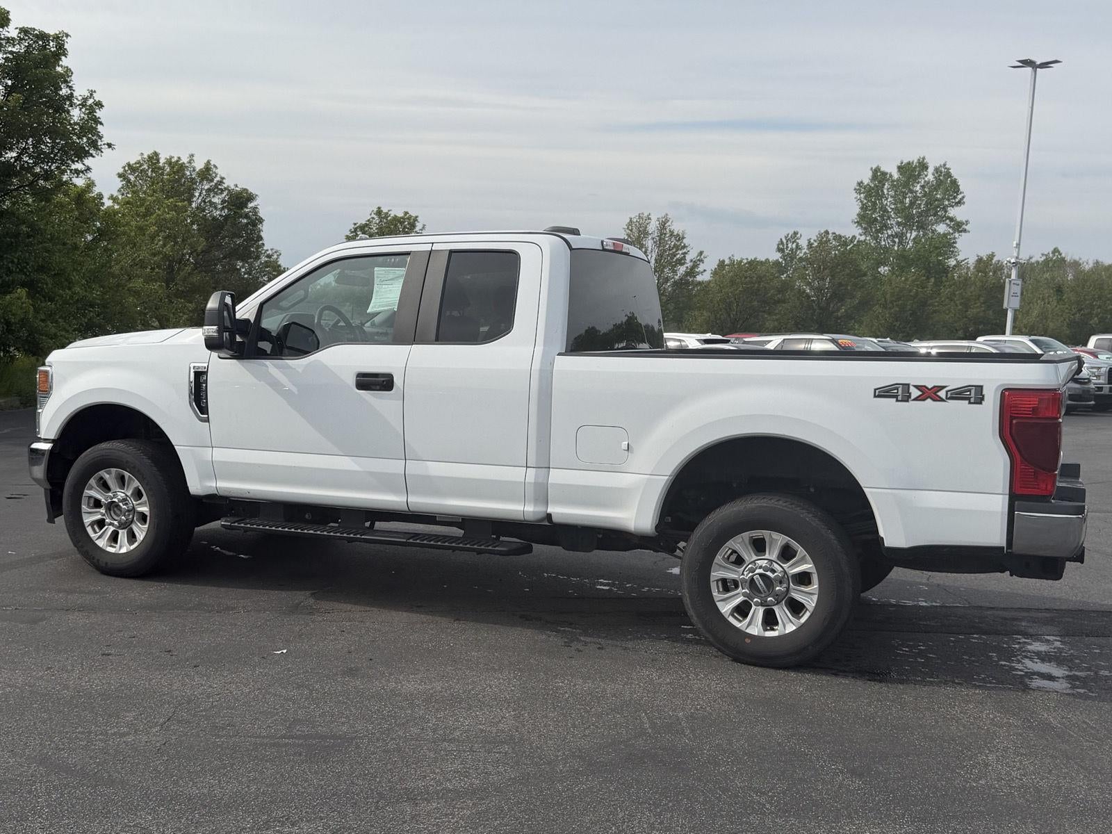 2022 Ford F-350 Base
