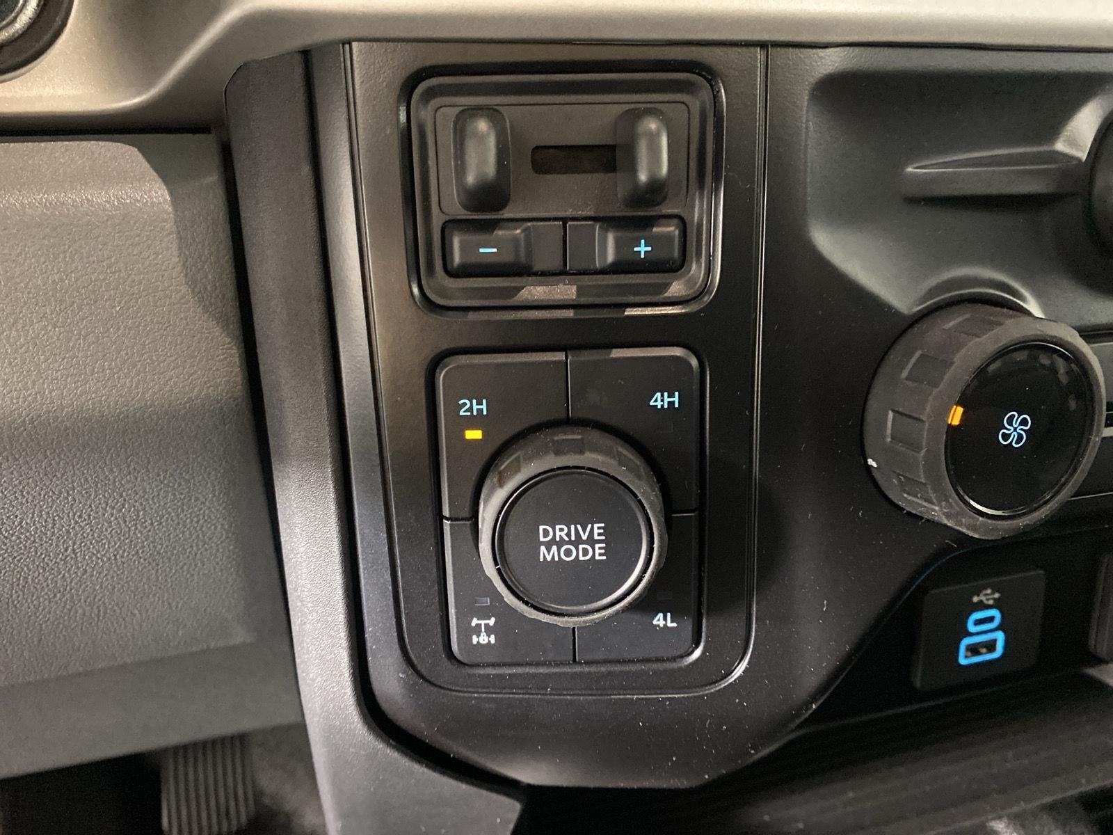 2027 Ford Super Duty F-250 SRW XL