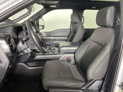 2022 Ford F-150 Base