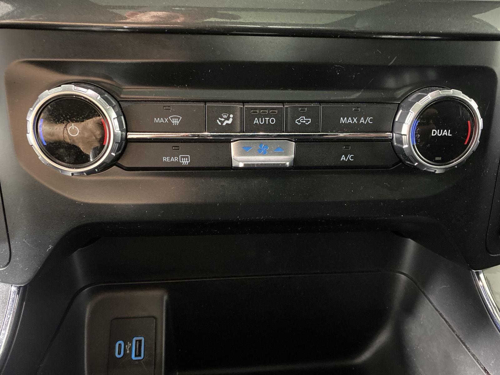 2022 Ford F-150 Base