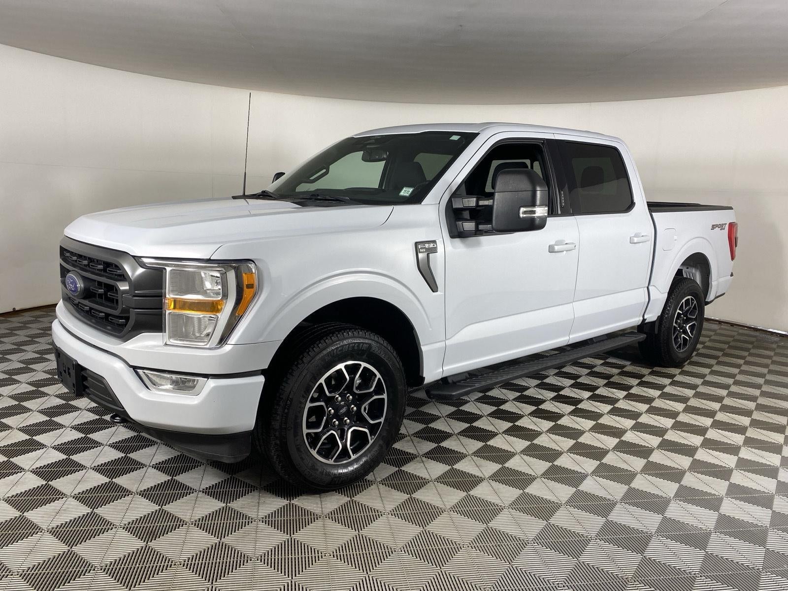 2022 Ford F-150 Base