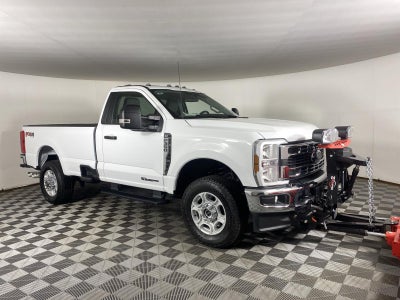 2025 Ford Super Duty F-350 XLT