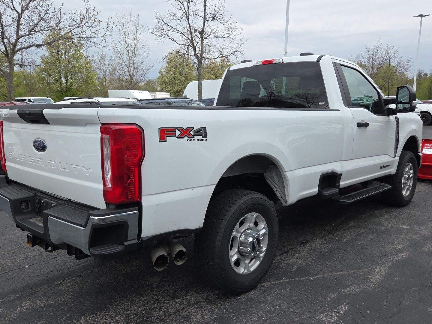2025 Ford Super Duty F-350 XLT